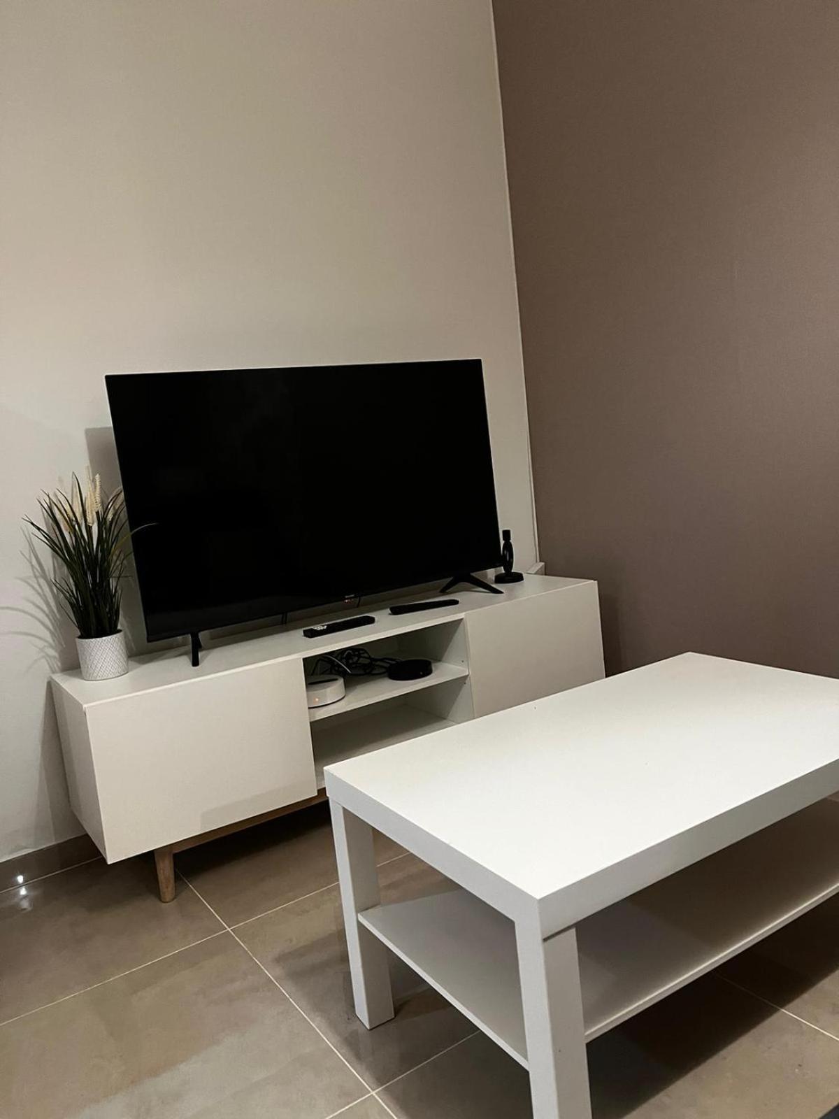 Appartement Des Carmes Нім Екстер'єр фото