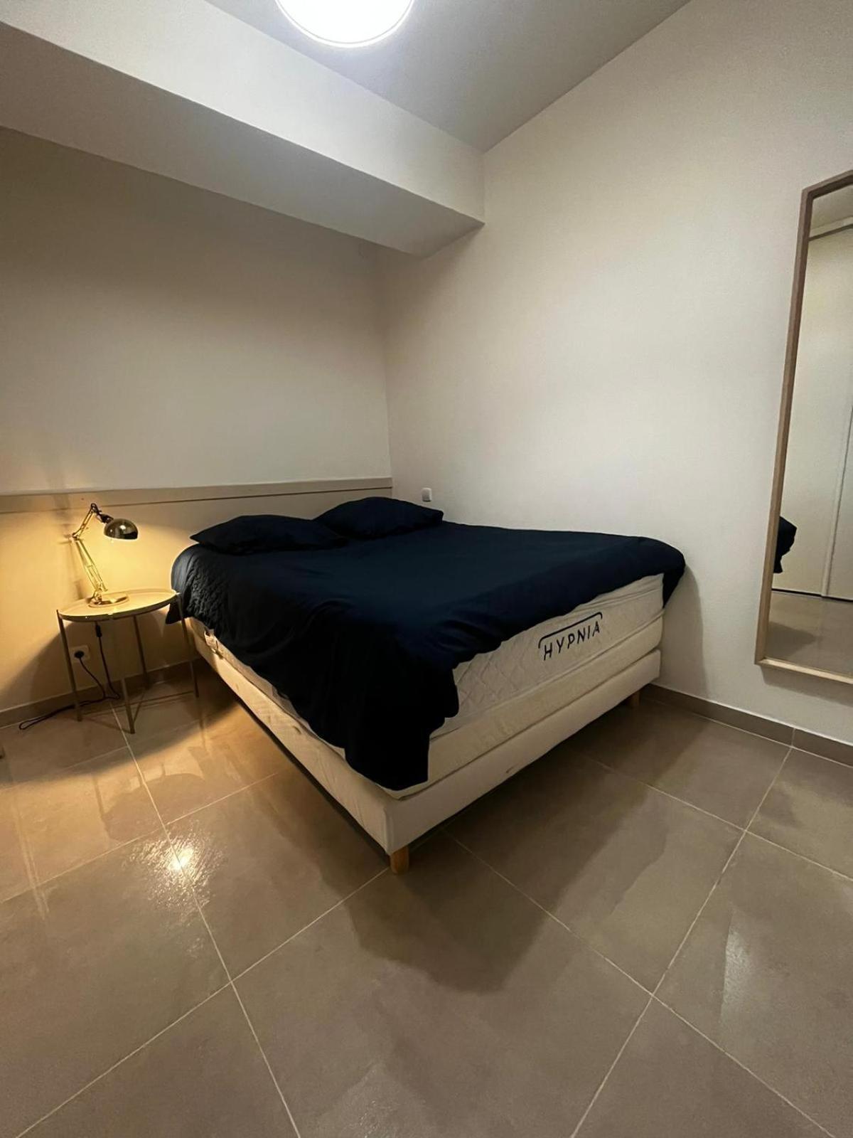 Appartement Des Carmes Нім Екстер'єр фото