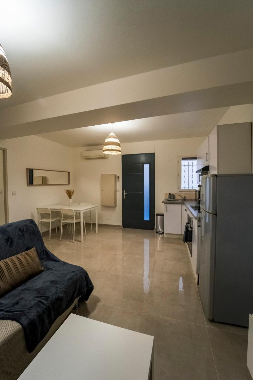 Appartement Des Carmes Нім Екстер'єр фото