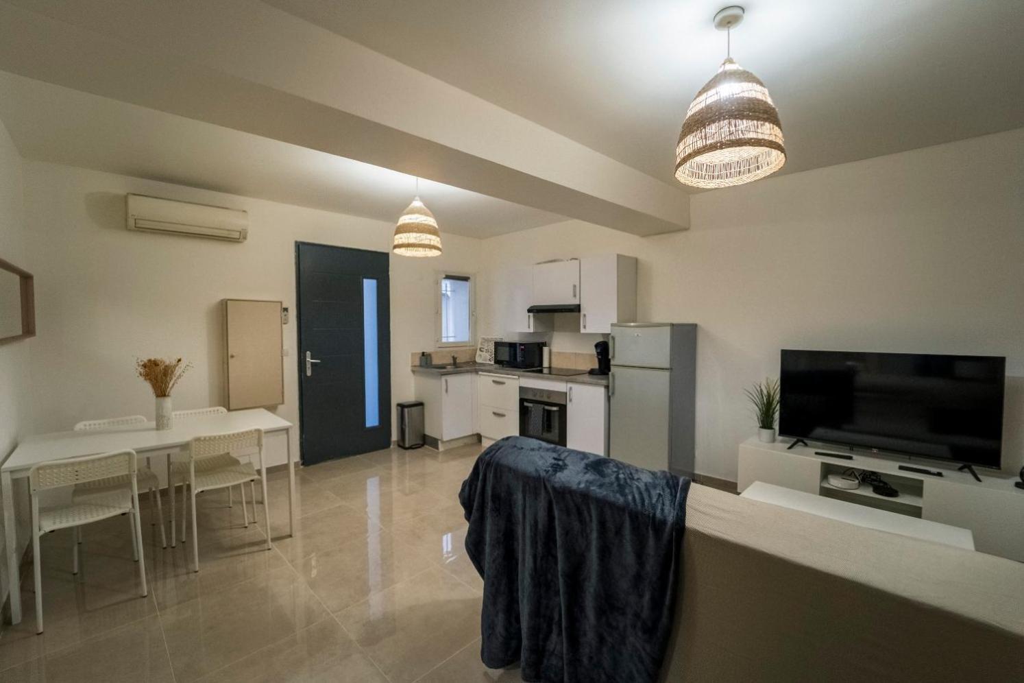 Appartement Des Carmes Нім Екстер'єр фото